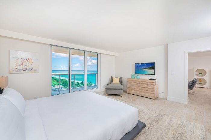 Oceanfront 3 Bedroom suite